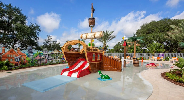 Festival Resort - 358 Captiva Drive, Buchen Sie Resort Hotels in Four Corners mit Pool, Schwimmbad