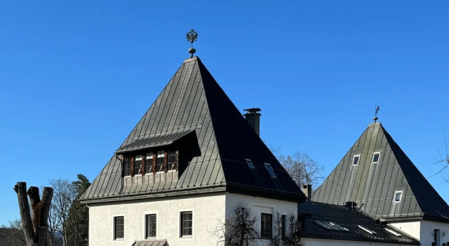 STADTVILLA BELLE KITZ im Zentrum mit Sauna by Belle Stay, Забронировать Отель Отели Округа Кицбюэль с парковкой, рядом с Теннисный стадион Китцбюэля, Парковка