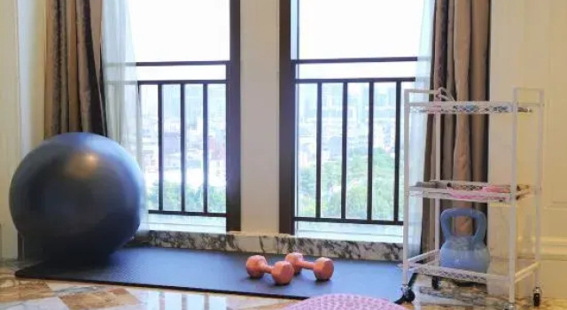 Кровать в общем номере (женский номер) Royal Seaside Hotel and Hot Springs Xiamen