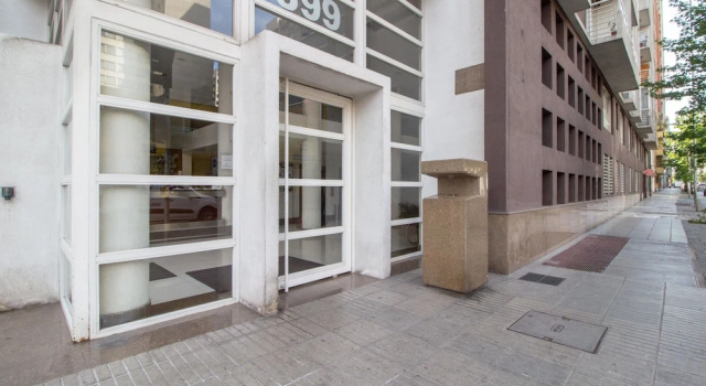 Departamento Central en Calle Lira, Забронировать Апартаменты/квартира Апартаменты Сантьяго, рядом с Муниципальный театр Сантьяго, Апартаменты/квартира