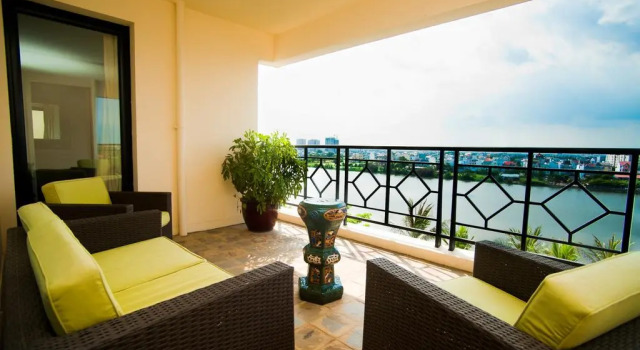 Люкс с 2 комнатами Апарт-Отель Saigon Domaine Luxury Residences