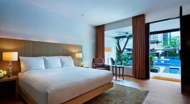 Habitación doble Estándar con vista a la piscina Singapore Marriott Tang Plaza Hotel