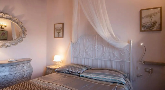 La Casina di Pia, Réserver Hôtel Hôtels à Montieri avec parking, Parking