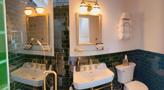 Номер Deluxe Nicholson House Inn