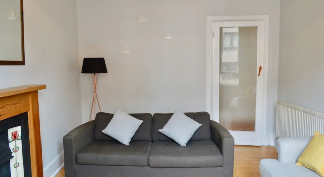 Modern 2 Bedroom Dalry Apartment, Prenota Appartamento Edimburgo 