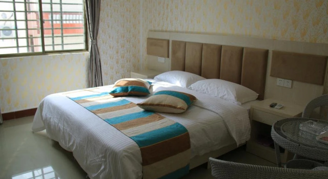 Guanchaoyin Youth Hostel, Book Hostel Sanya Hainan