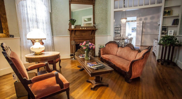 TFreres Bed & Breakfast, Забронировать Отель «постель и завтрак» Лафайетт Acadiana
