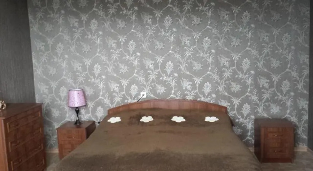 Guest house Pirosmanis, Rezervovat Penzión Surami Shida Kartli