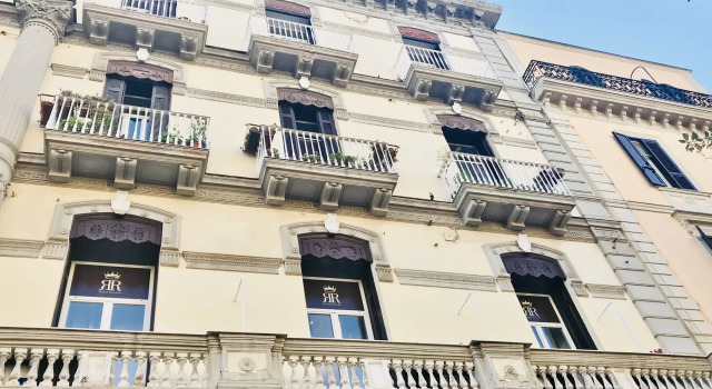 Royal Rooms