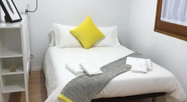 Apartamento Rey Alfonso I, Забронировать Апартаменты/квартира Отели Сарагосы с парковкой, рядом с Парафия Сан-Мигель-де-лос-Наваррос, Парковка