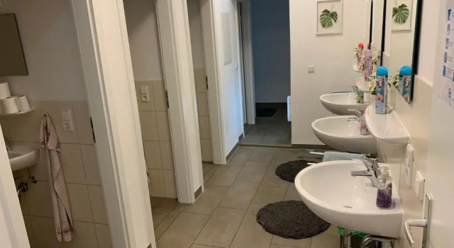 Кровать в общем номере Hostel am Ostentor