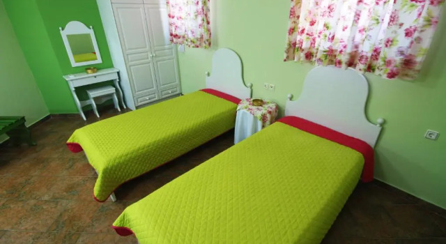 Студия Economy Heaven Apartments