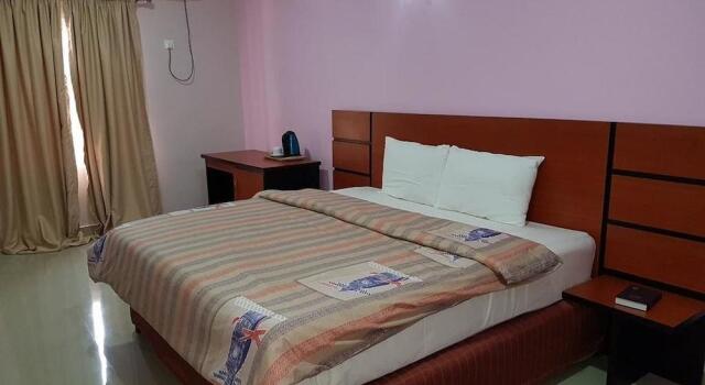 De George's Grand Resort, Prenota Resort Abuja Bwari