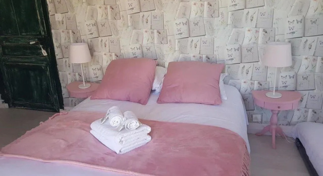 La Maison, Boek Hotel Seissan Gers