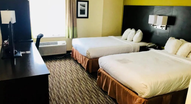 Четырёхместный номер Standard Baymont by Wyndham Newark at University of Delaware