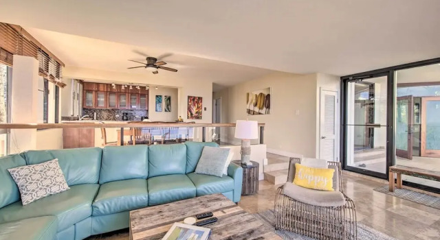 Oceanfront Condo w/ 2 Lanais, Walk to Beach!, Забронировать Отель Принсвилл Na Pali Coast, Kauai, рядом с Hanalei Park