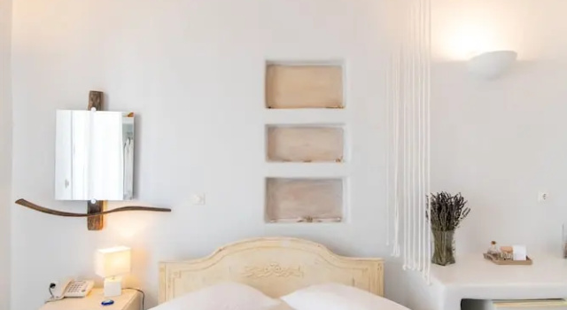 Номер Deluxe с балконом Vincenzo Family Rooms