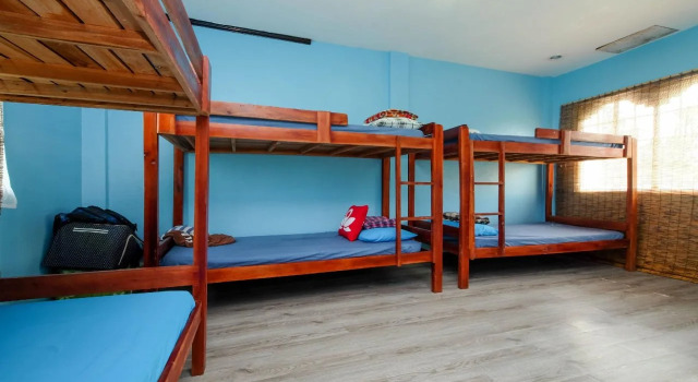 ZEN Hostel Marigondon Eagle House Cebu, Book Hostel Lapu Lapu 