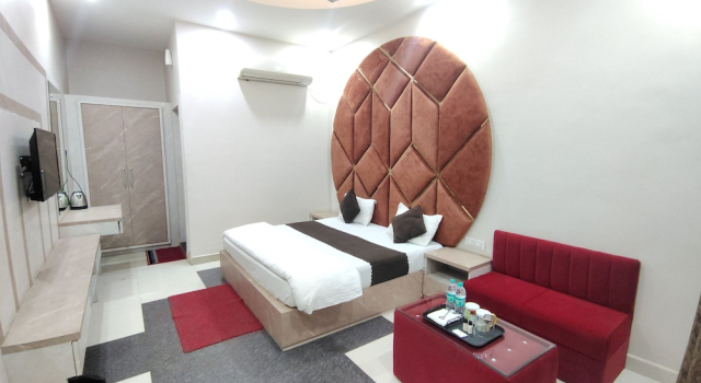 Двухместный номер Deluxe Hotel Kesar