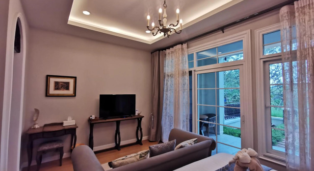The Castell Condo by Nutthiwan room 912 and 921, Varaa Hotelli Hotellit Phetchabun uima-altaalla, Uima-allas