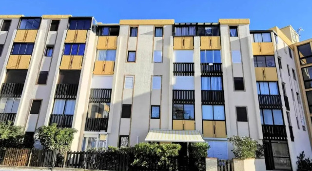 Résidence LE LAMPARO - 2 Pièces pour 4 Personnes 84, Réserver Hôtel Leucate Corbières