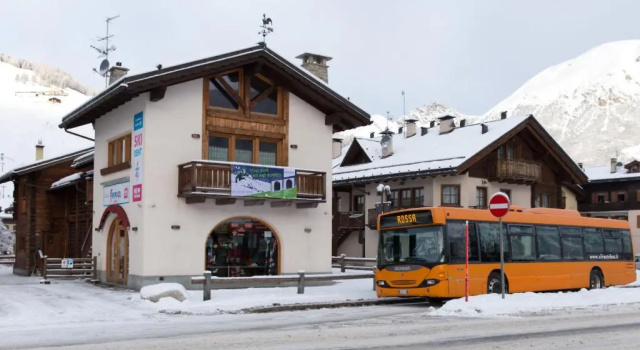 Chalet Irene Livigno, Забронировать Шале Виллы Ливиньо, рядом с Горнолыжный подъемник Ливиньо - Тальеде, Вилла