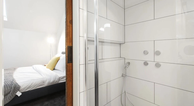 Architects Urban Retreat in Malvern, Book Hotel Melbourne 