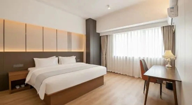 Люкс Ashton Garden Hotel
