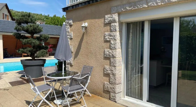 Апартаменты Au coeur du Gévaudan appartement de plain pied