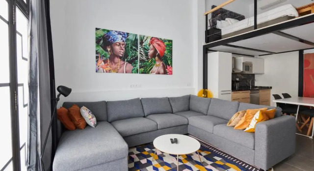 Artist's Loft in the centre of Santa Cruz, Забронировать Отель Отели Санта-Крус-де-Тенерифе 3 звезды, рядом с Культурный центр El Tanque, 3*