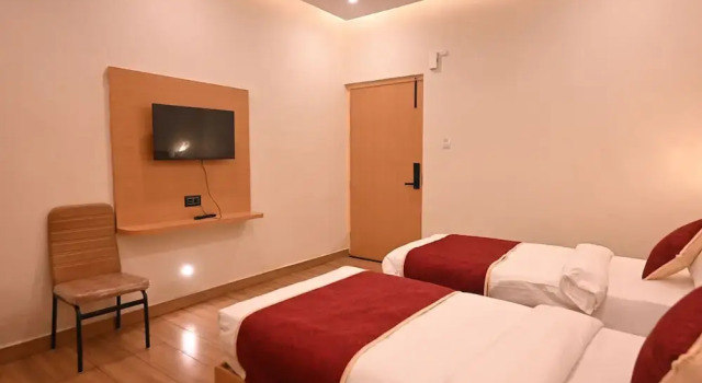 Sunrise Vista Inn, Забронировать Отель Отели Аллахабад 3 звезды, 3*