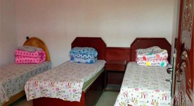 Yuequan Xiaozhu Youth Hostel, Book Hostel Jiuquan Gansu