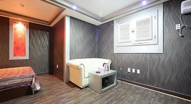 Prada Motel, Reserva ahora Motel Moteles en Jeolla del Sur, Motel
