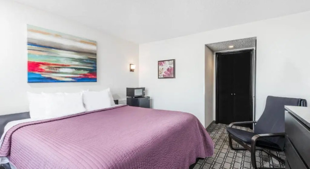Двухместный Люкс-студио Days Inn by Wyndham St Clairsville