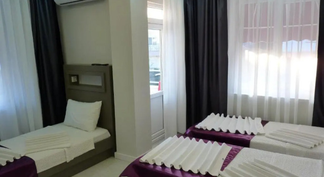 Трёхместный номер Standard Konyaaltı HOTEL