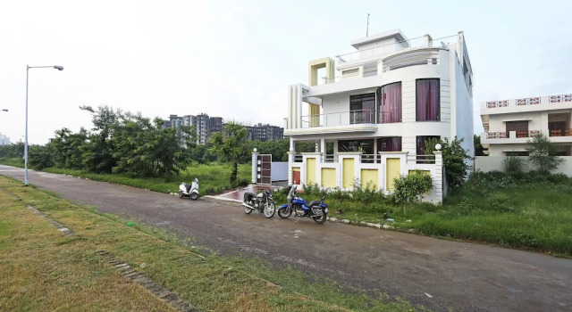 Raj Inn By OYO Rooms, Varaa Hotelli Nilmatha Uttar Pradesh