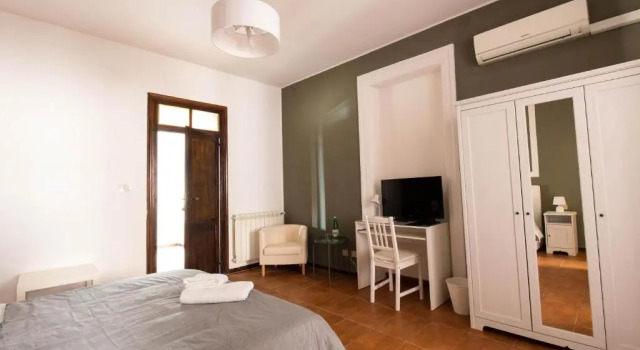 La Casa del Moro, Book Hotel Palermo Sicily, near La Cuba Palace