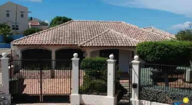 Вилла Breezy “Hacienda” w/pool - 4bed in Gated Resort