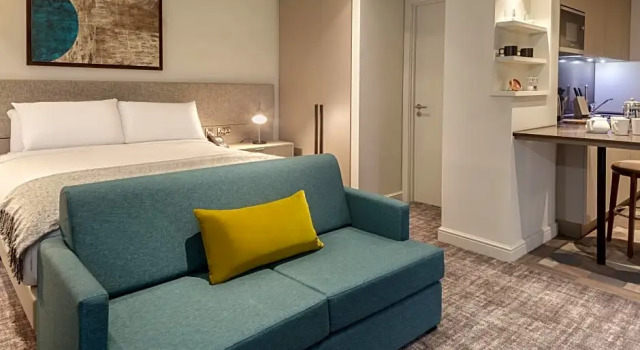 Номер Standard Staybridge Suites London Heathrow - Bath Road by IHG