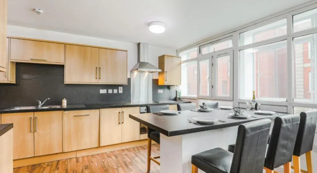Номер Economy Sangha House - Ensuite Rooms with Shared Kitchen Facilities