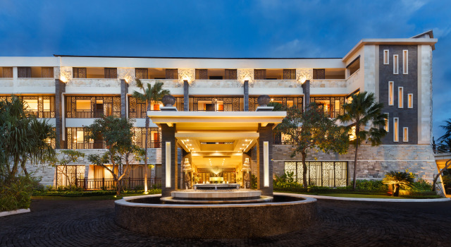 The Seminyak Beach Resort & Spa, Rezerwuj Ośrodek wypoczynkowy Seminyak Badung