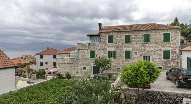 Apartments Jurica, Prenota Appartamento Hotel a Croatian Islands con piscina, Piscina
