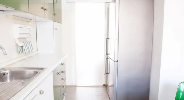 Апартаменты с 3 комнатами с балконом Alessia's Flat - Bright and Spacious