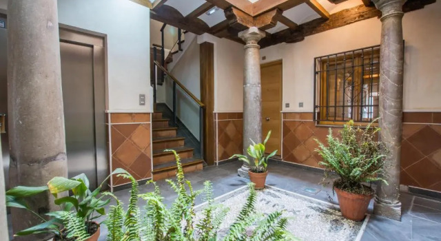 Apartamento céntrico a 10 minutos de la Alhambra con parking, Забронировать Апартаменты/квартира Гранада Granada Province, рядом с Музей народных традиций и искусств Los Tiros de Granada