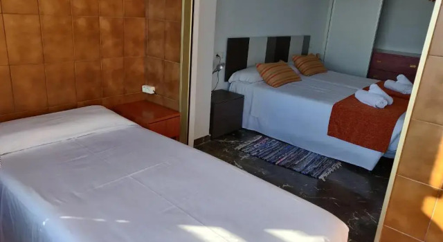 Apartamento Beni-Marconi, Забронировать Апартаменты/квартира Отели Бенидорм с бассейном, рядом с Парк Агуэра, Бассейн