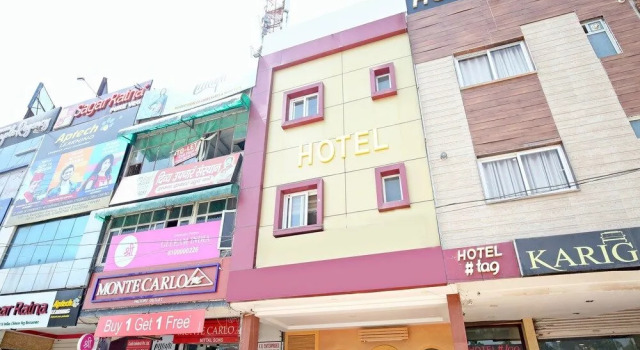 OYO 16949 Hotel Indiano, Varaa Hotelli Hotellit Chandigarh Region aamiaisella, Aamiainen
