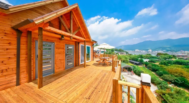 Keojae Daehyang Pension
