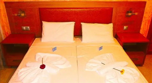 Maik Apartments, Book Apartment  