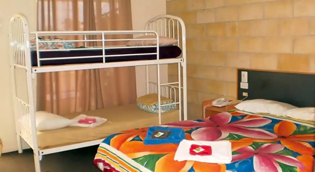 Country View Motel Ilbilbie, Book Motel Ilbilbie Queensland