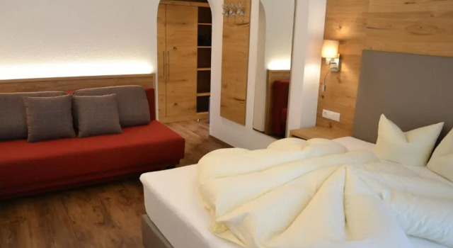 Gasthof Neue Post, Rezervovat Hotel Hotely v Tyrolsko se snídaní, Snídaně